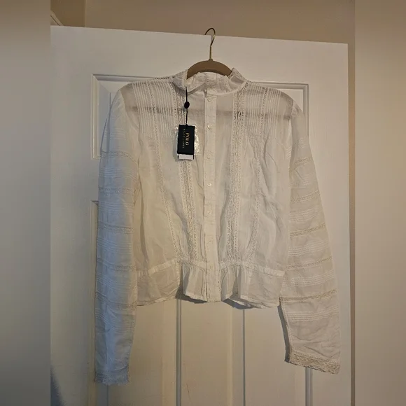 Polo Ralph Lauren Victorian Eyelet Blouse With Mother Of Pearl Buttons - Picture 2 of 3